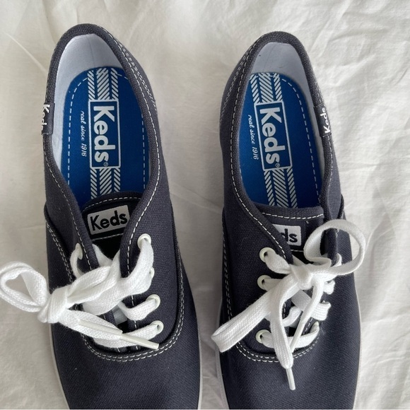 Keds Champion size 5 US CVO Sneaker Navy blue Woman New - Picture 8 of 15